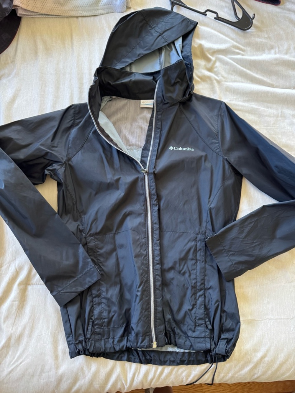 Columbia Black Hooded Windbreaker Jacket